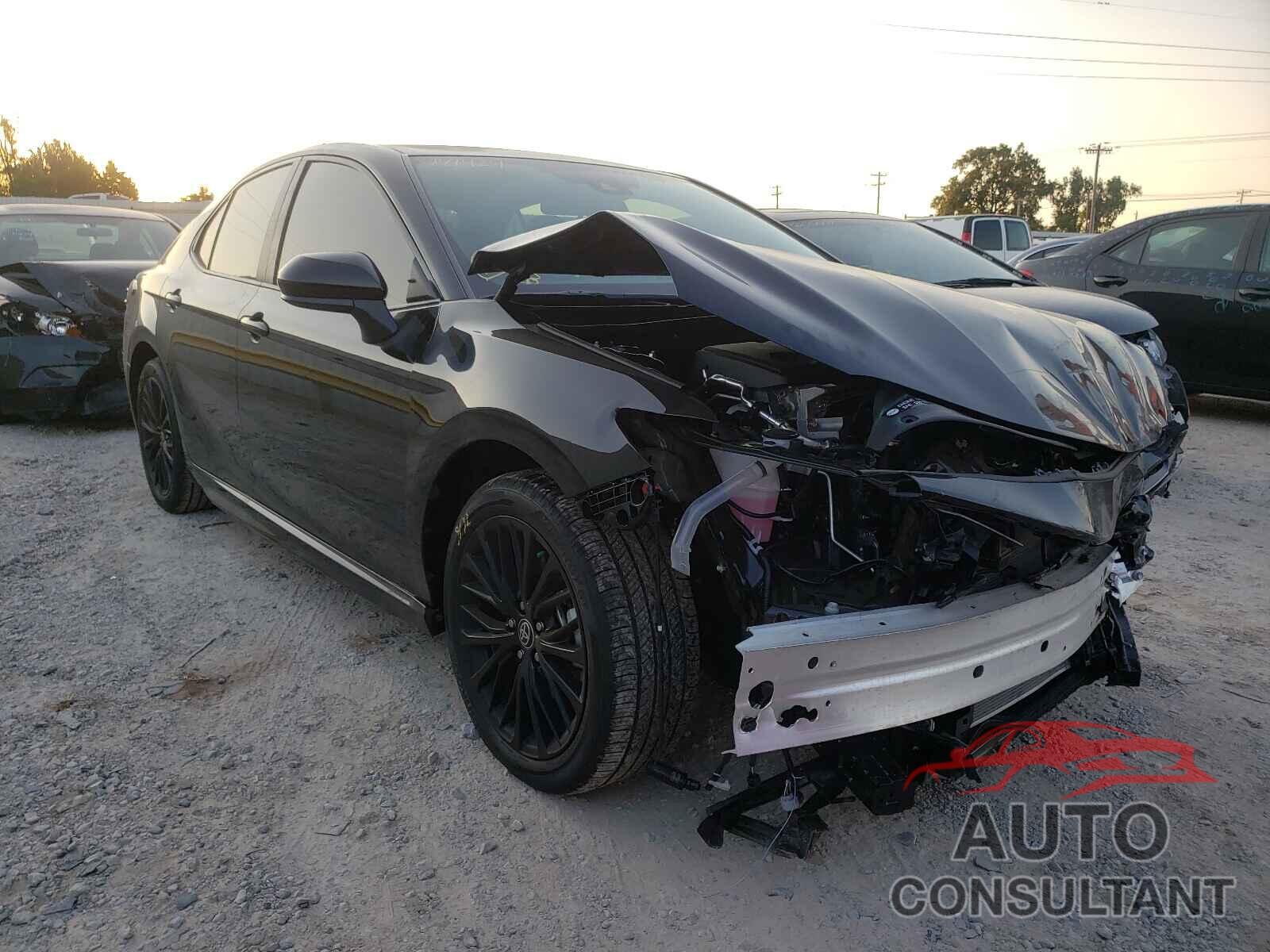 TOYOTA CAMRY 2021 - 4T1G11AK5MU481424