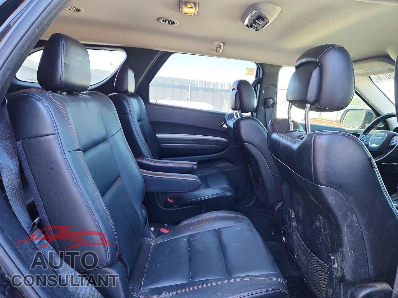 DODGE DURANGO 2018 - 1C4RDJDG4JC174498