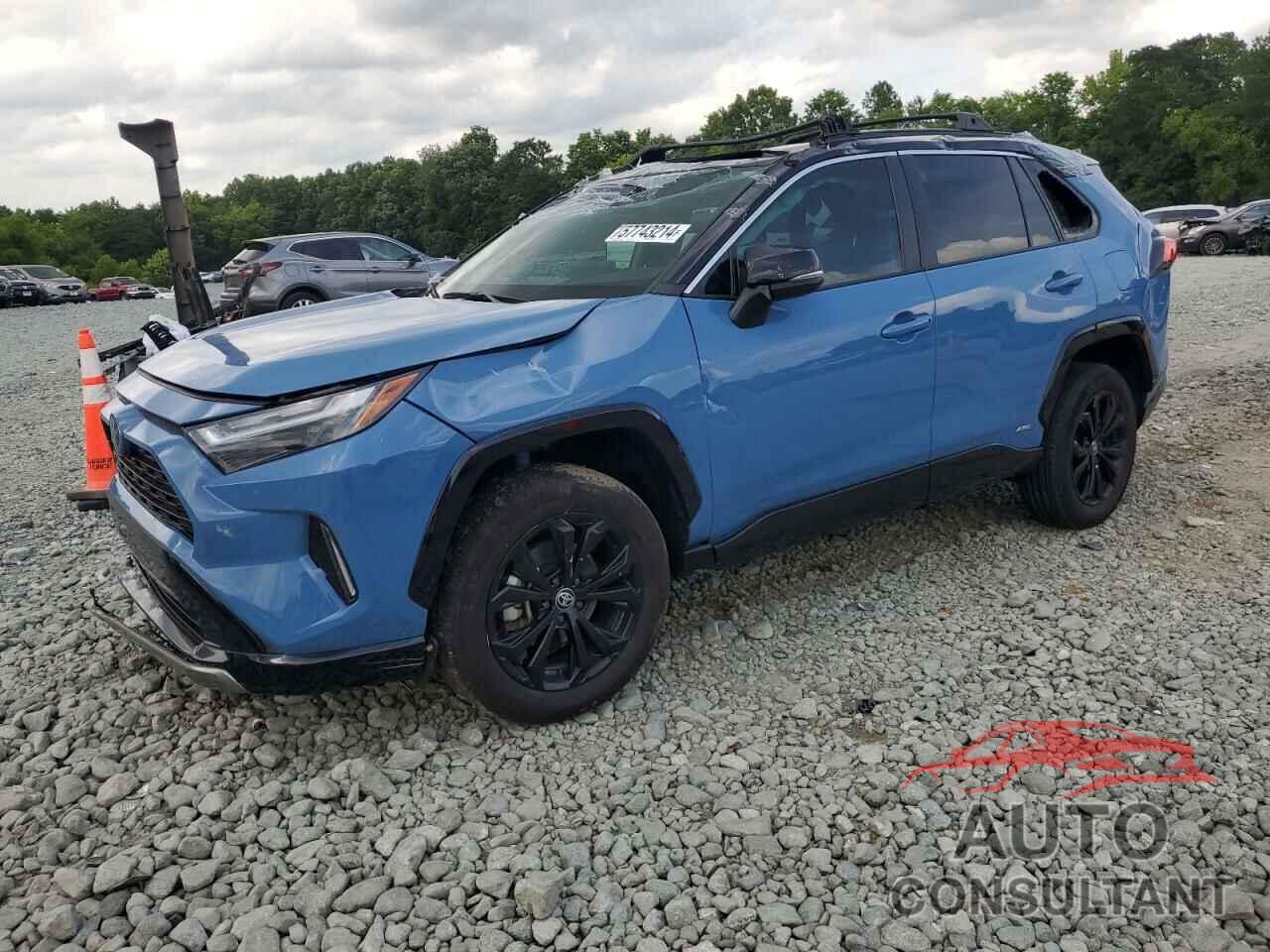 TOYOTA RAV4 2022 - 2T3E6RFV2NW036528