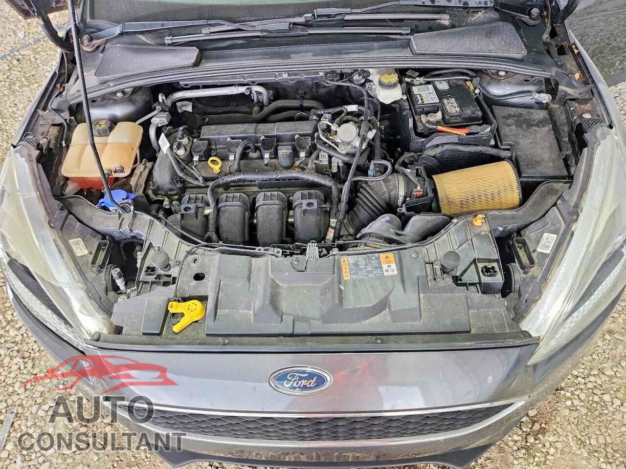 FORD FOCUS 2017 - 1FADP3E20HL244840