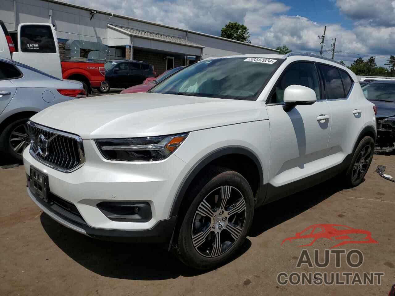 VOLVO XC40 2021 - YV4162UL9M2430281