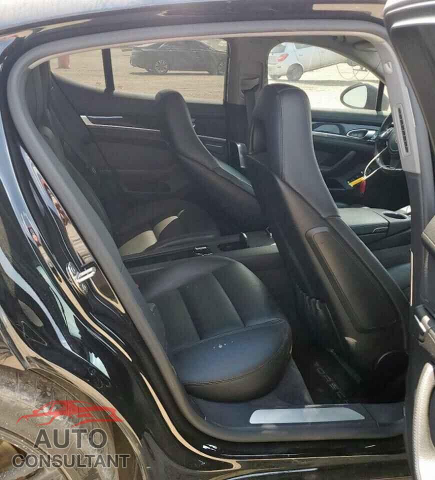PORSCHE PANAMERA 2016 - WP0AA2A74GL005381
