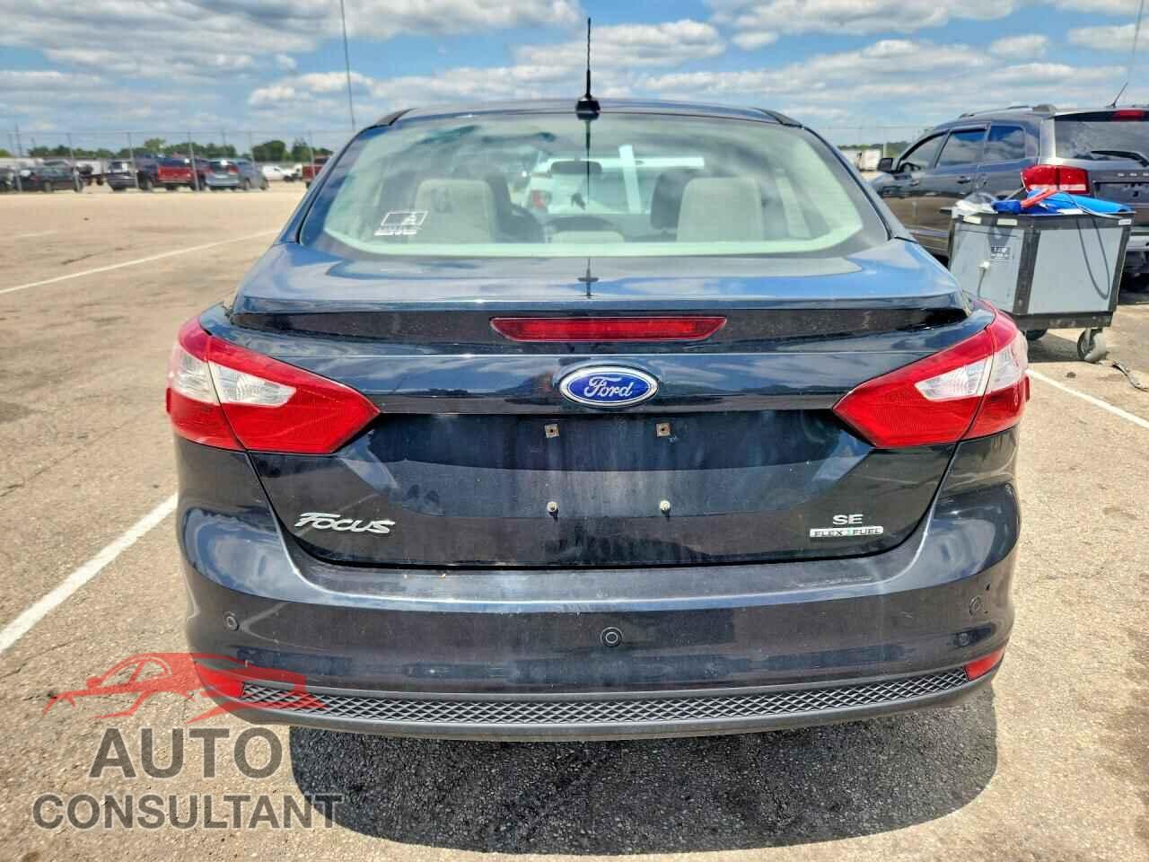 FORD FOCUS 2014 - 1FADP3F20EL217633