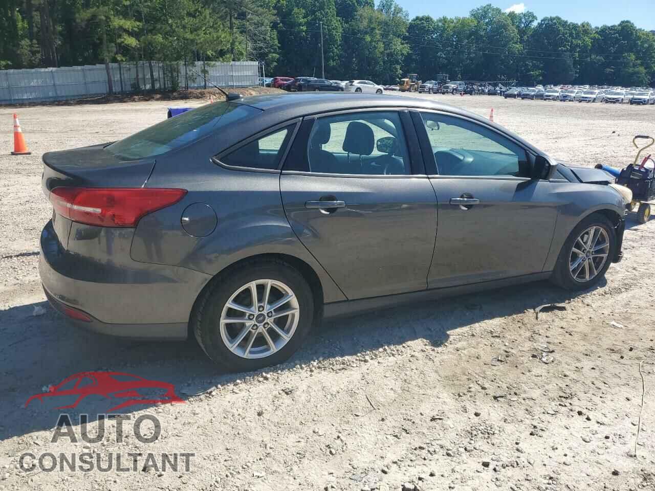 FORD FOCUS 2015 - 1FADP3F22FL276278