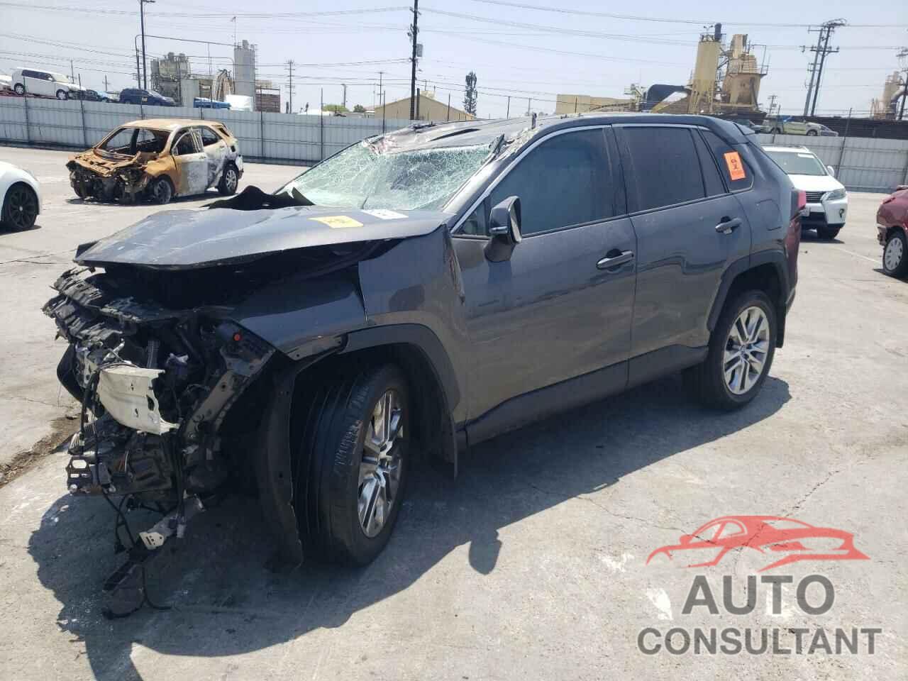 TOYOTA RAV4 2020 - 2T3C1RFV3LW083005