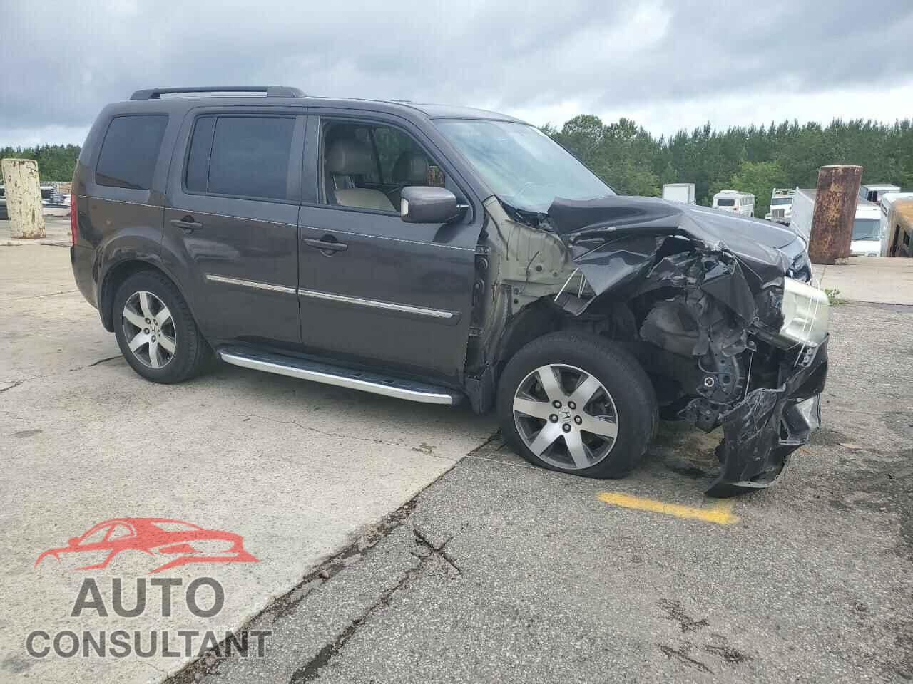 HONDA PILOT 2013 - 5FNYF3H95DB007409