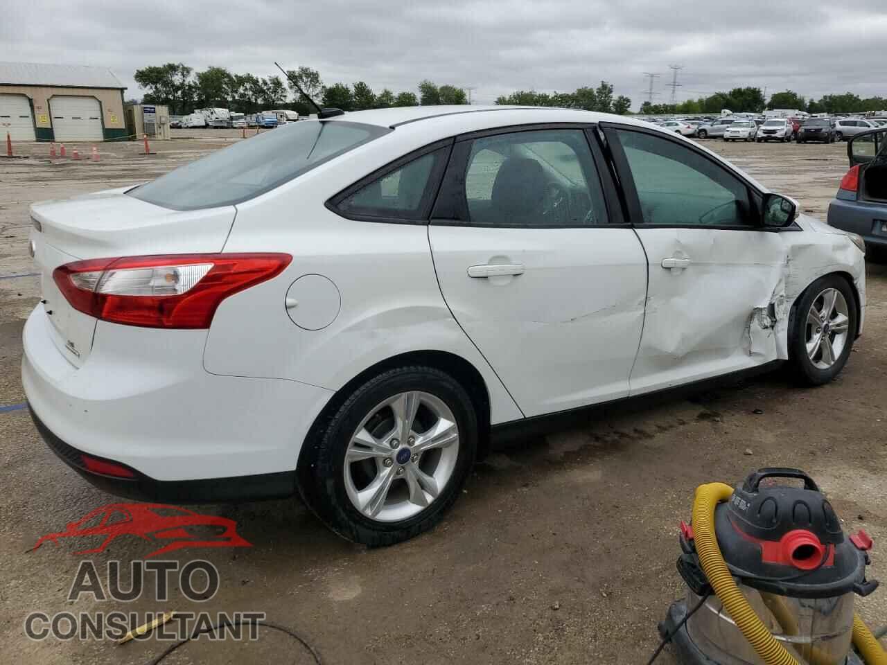 FORD FOCUS 2014 - 1FADP3F25EL293963