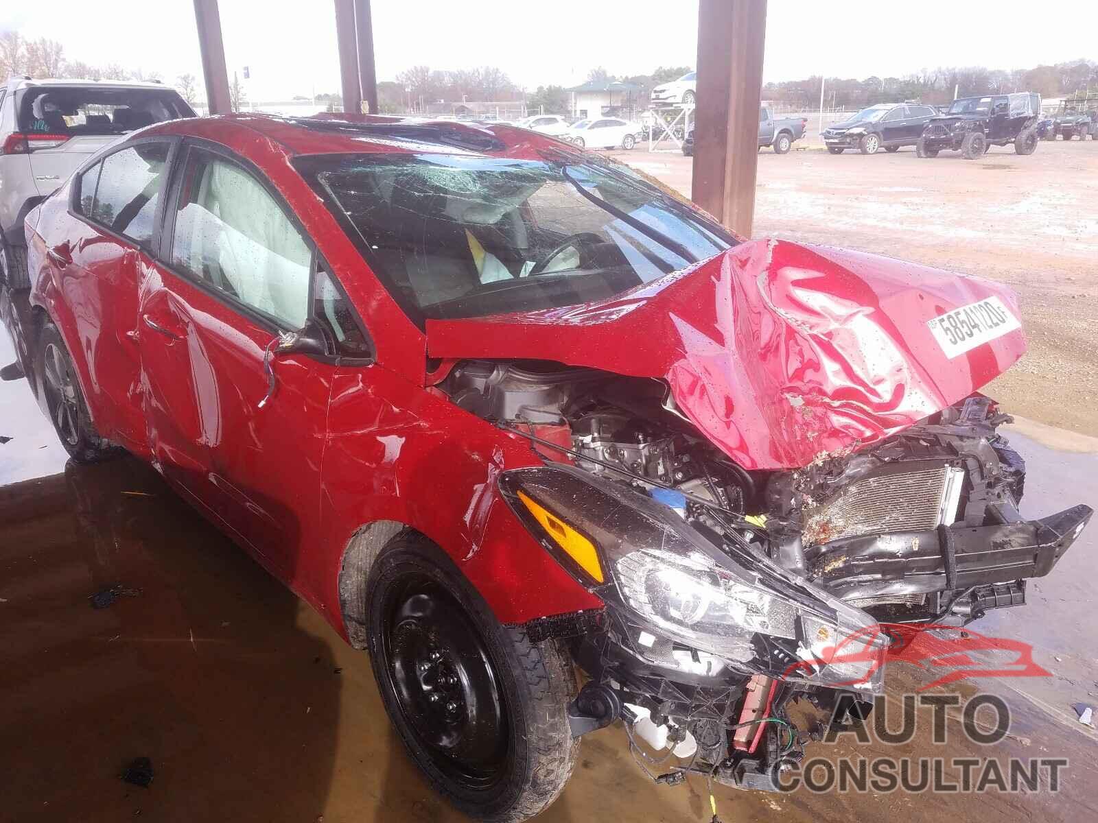 KIA FORTE 2018 - 3KPFL4A79JE243299