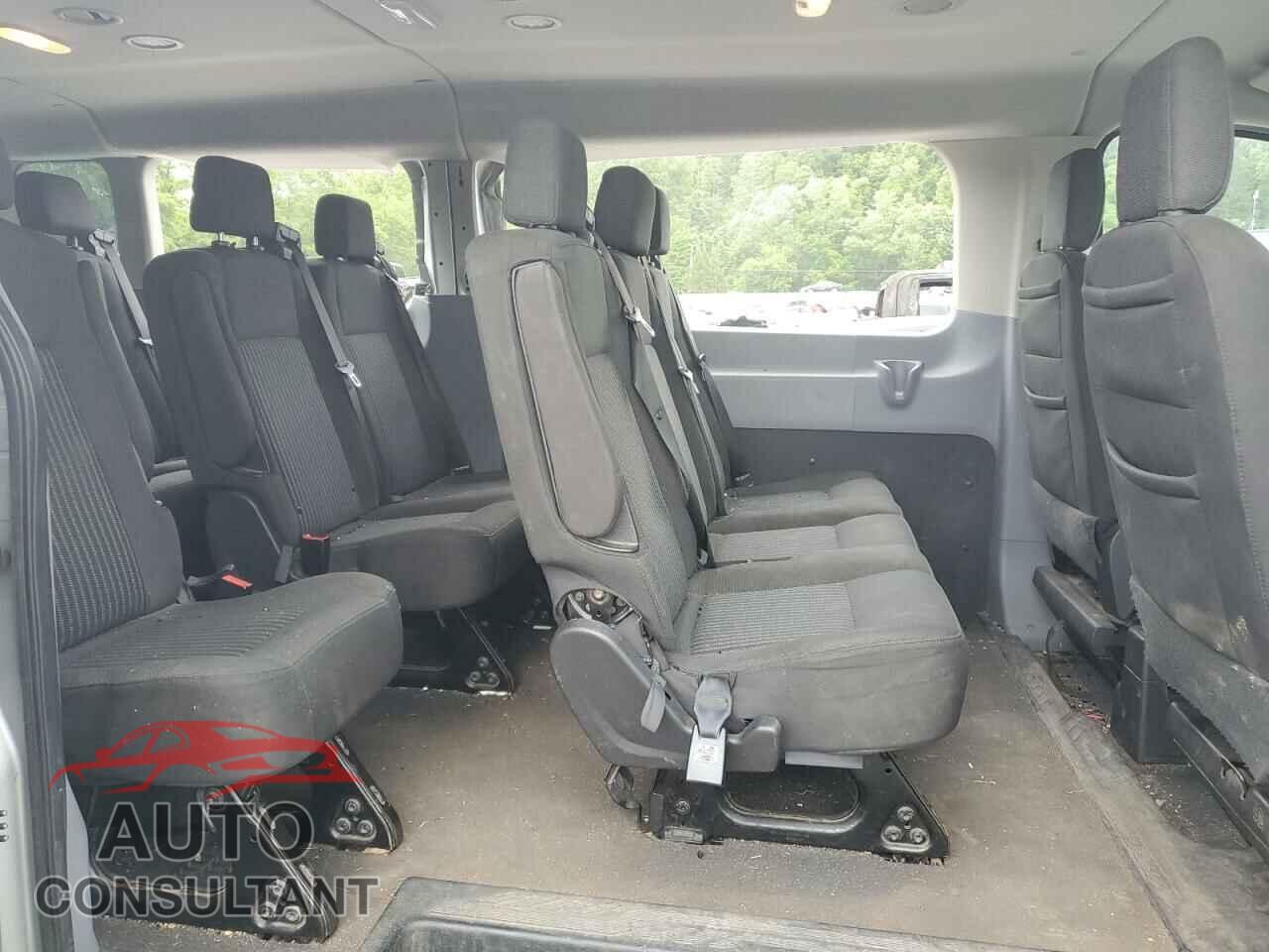 FORD TRANSIT 2018 - 1FBZX2YM1JKA97323