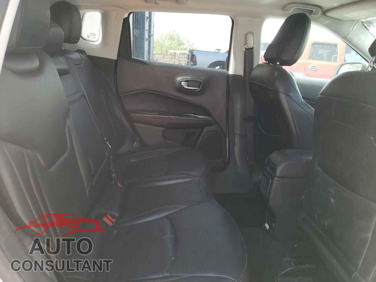 JEEP COMPASS 2019 - 3C4NJCCB3KT662467