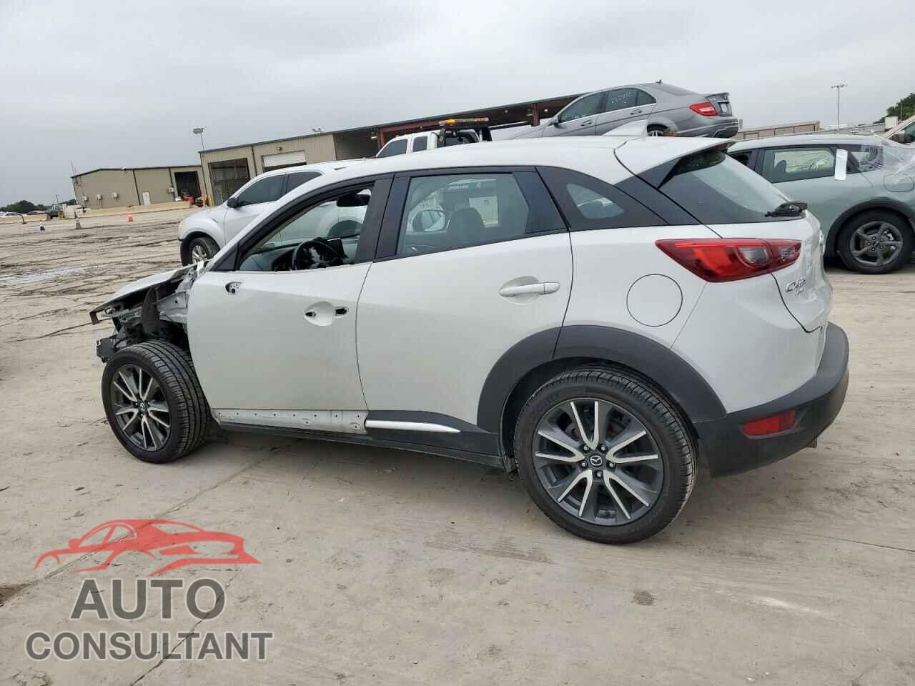 MAZDA CX-3 2017 - JM1DKFD72H0153903