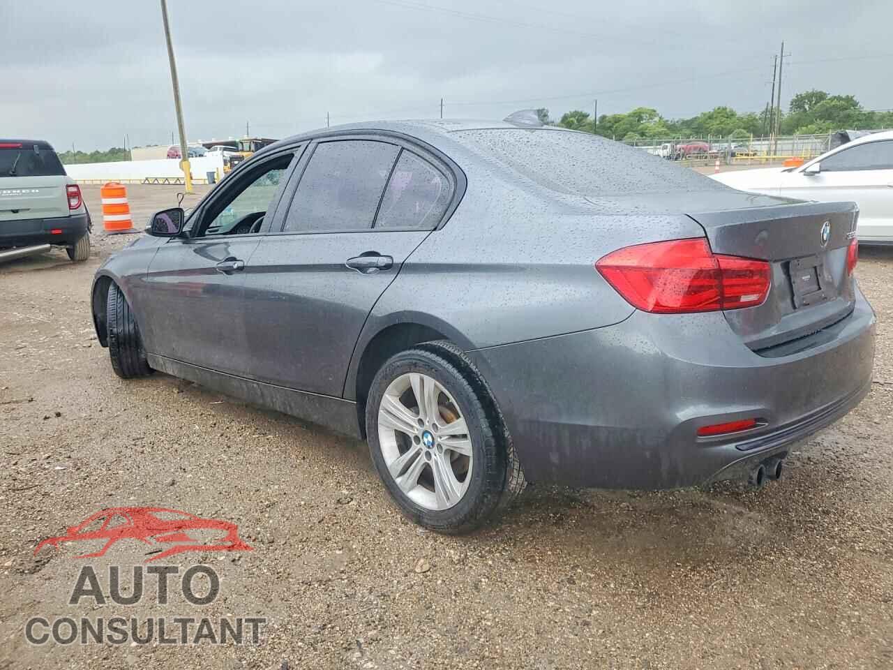 BMW 3 SERIES 2016 - WBA8E9C50GK648269
