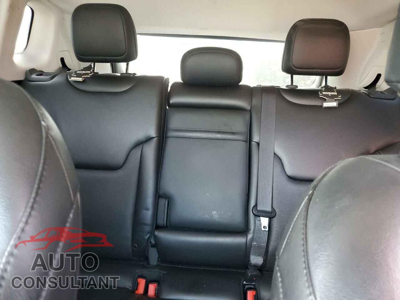 JEEP COMPASS 2019 - 3C4NJCCB6KT667601