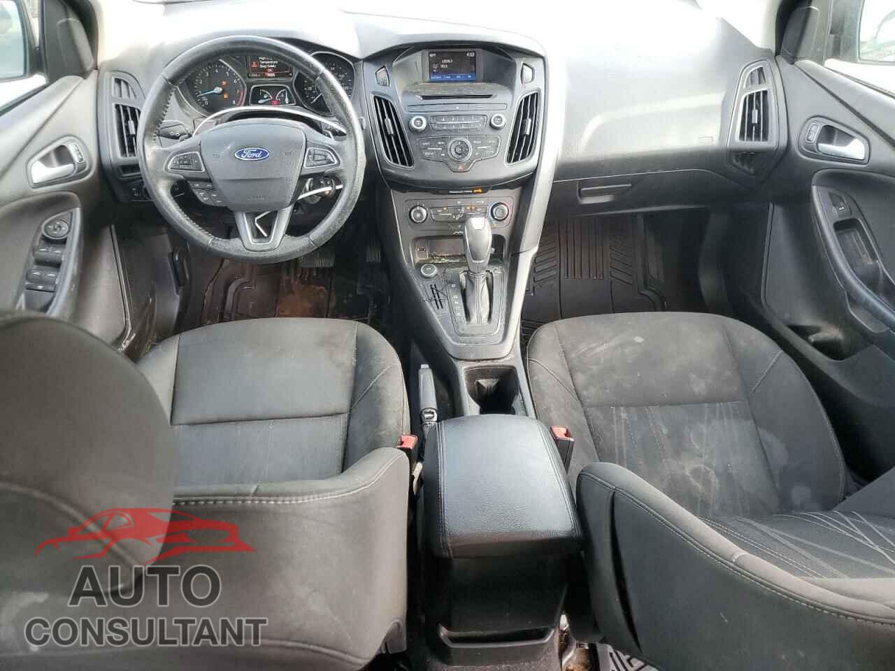 FORD FOCUS 2016 - 1FADP3F22GL207351