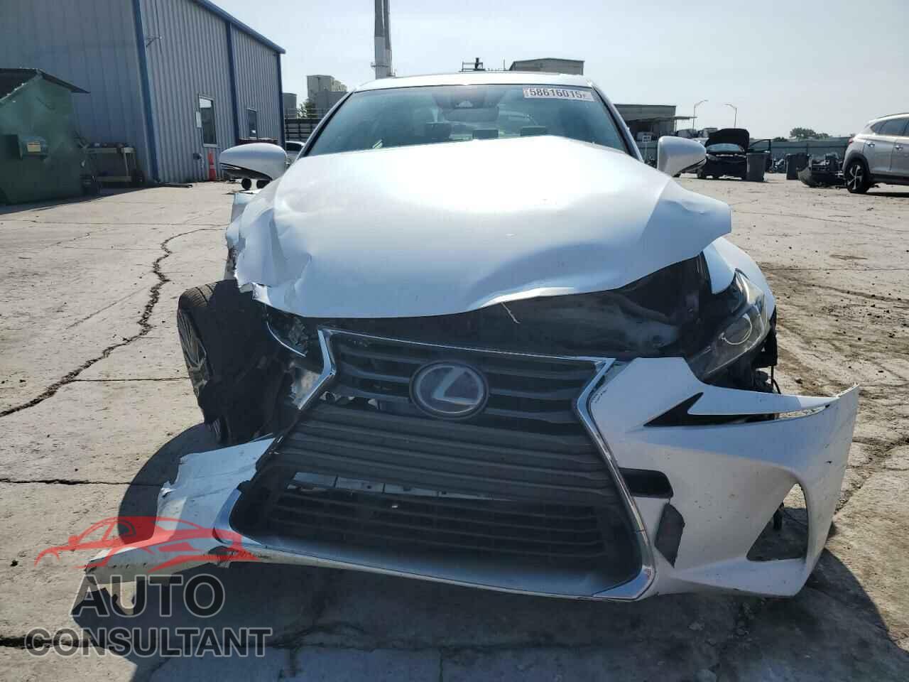 LEXUS IS 2017 - JTHBA1D2XH5051817