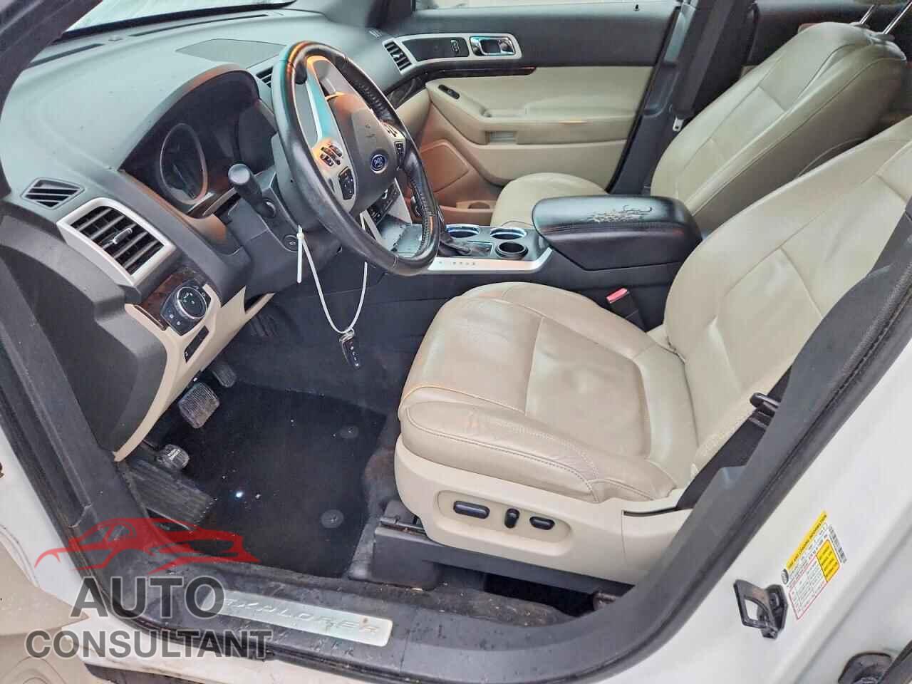 FORD EXPLORER 2011 - 1FMHK7F82BGA49936