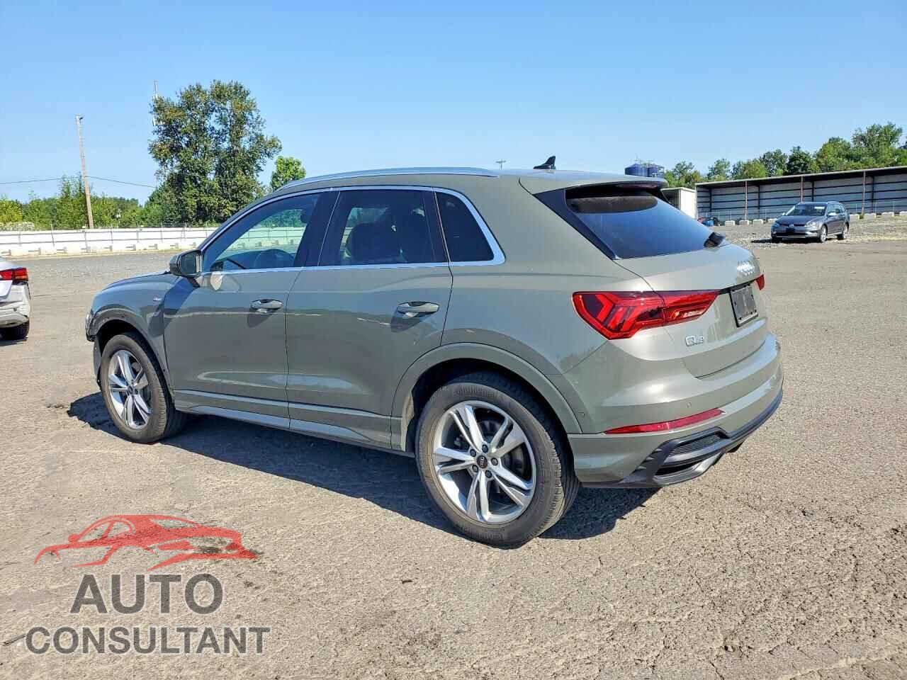 AUDI Q3 2021 - WA1EECF38M1152578