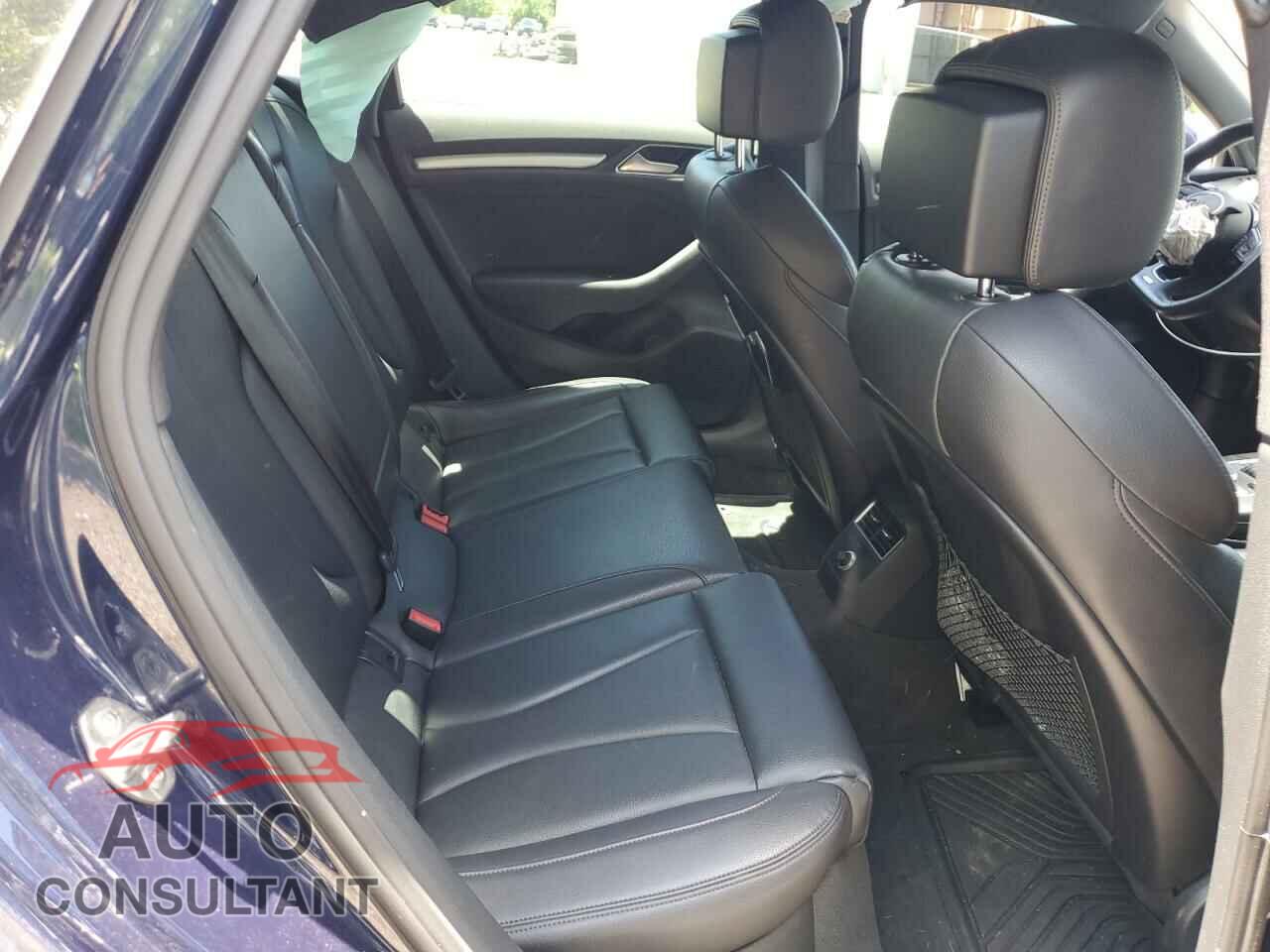 AUDI A3 2017 - WAUGUGFF6H1034423