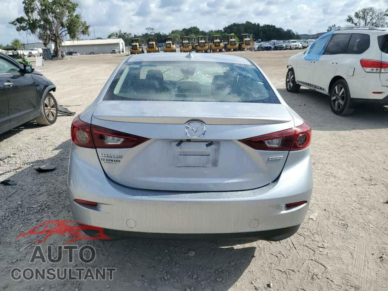 MAZDA 3 2017 - 3MZBN1V72HM124122
