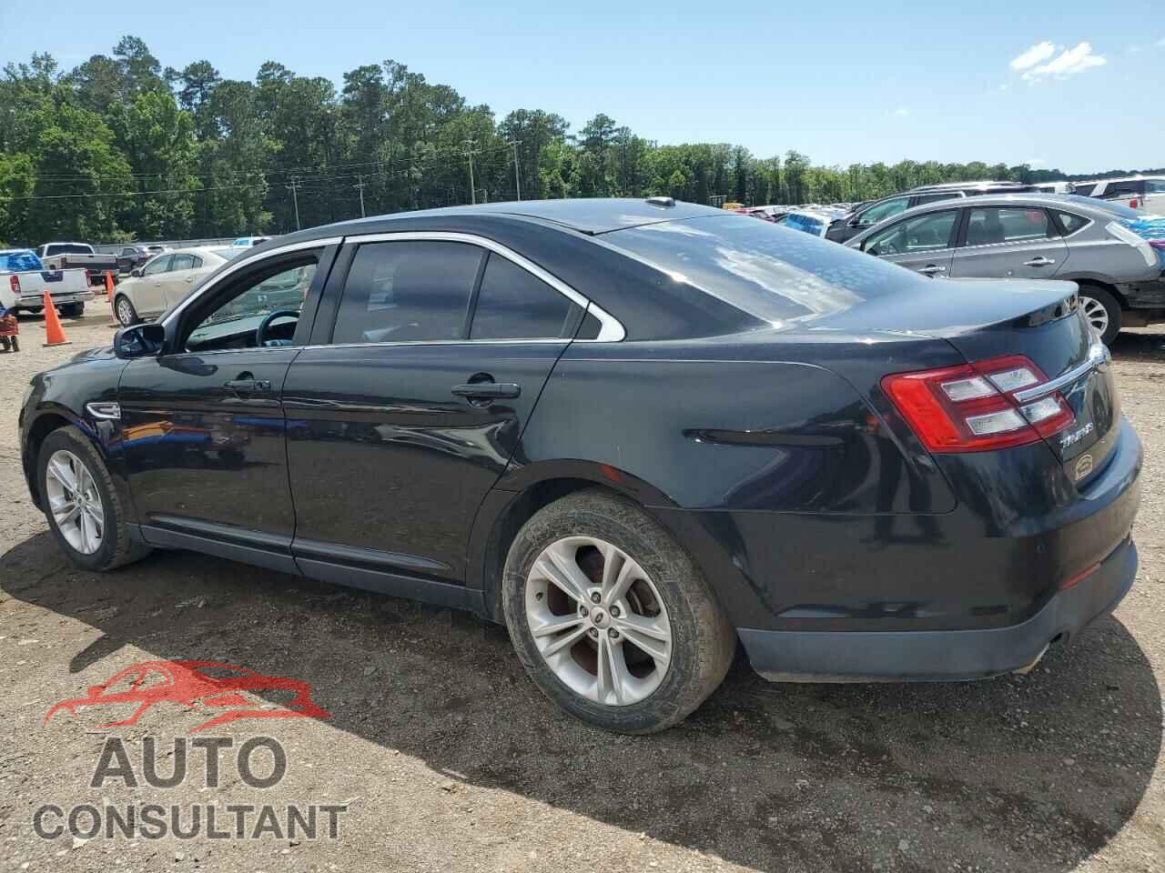 FORD TAURUS 2015 - 1FAHP2H81FG172371