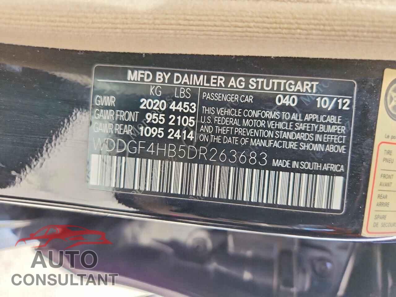 MERCEDES-BENZ C-CLASS 2013 - WDDGF4HB5DR263683