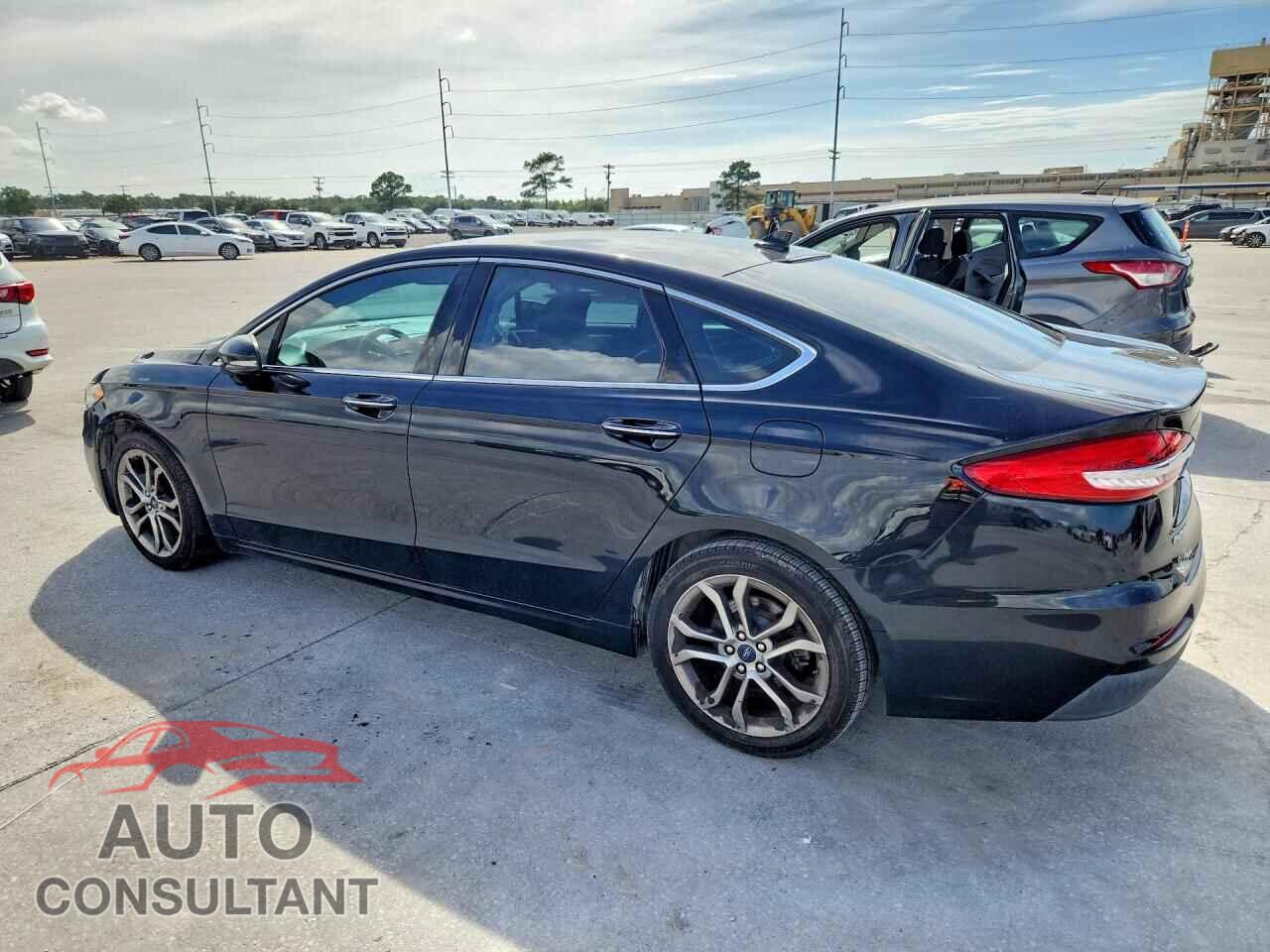FORD FUSION 2019 - 3FA6P0CD1KR181378