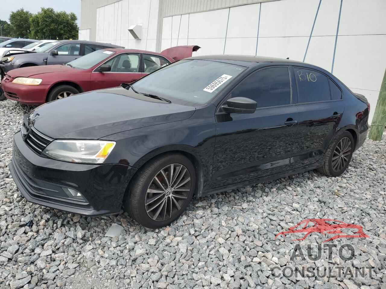 VOLKSWAGEN JETTA 2016 - 3VWD17AJ4GM287300