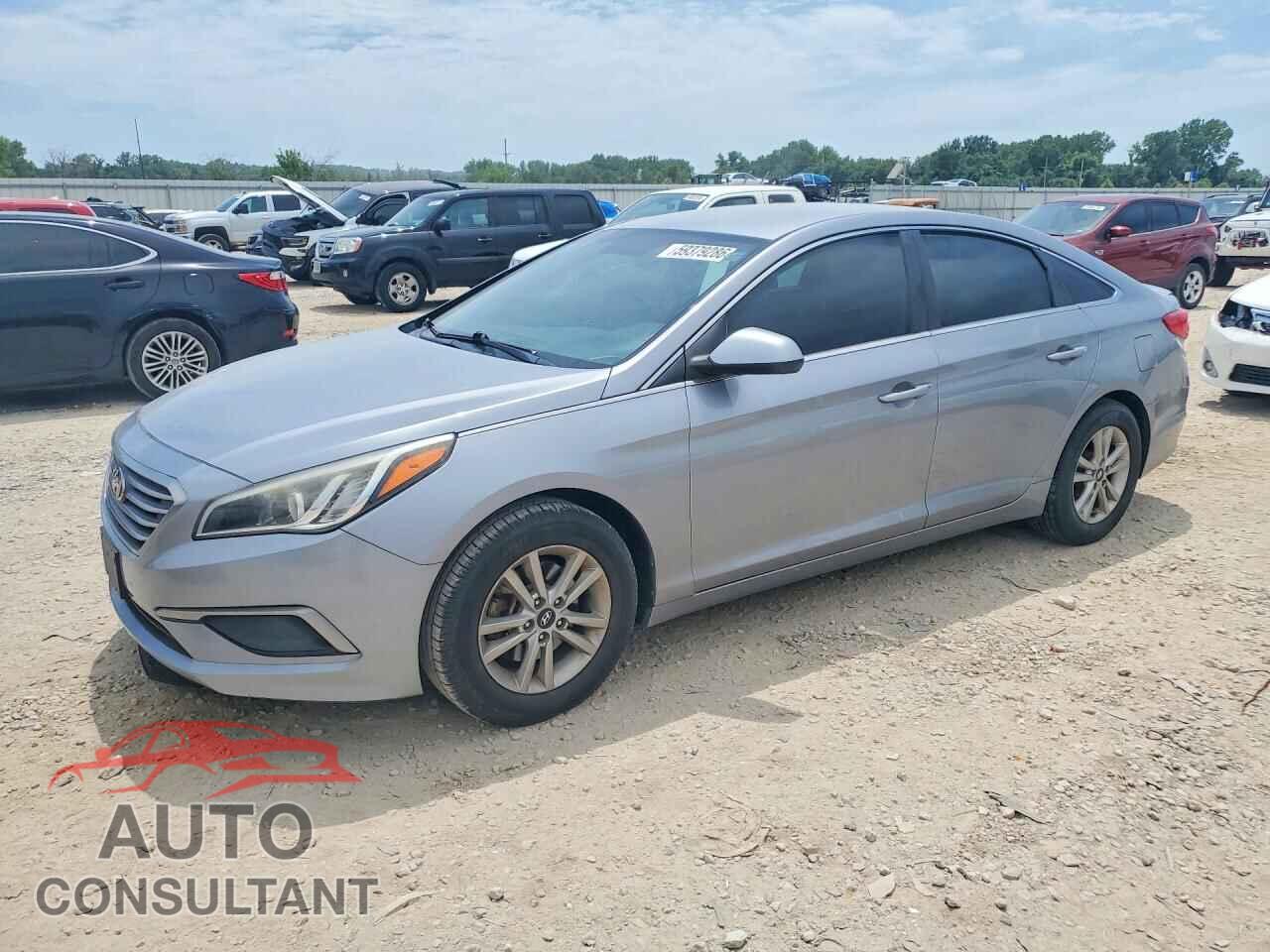 HYUNDAI SONATA 2017 - 5NPE24AF5HH515519