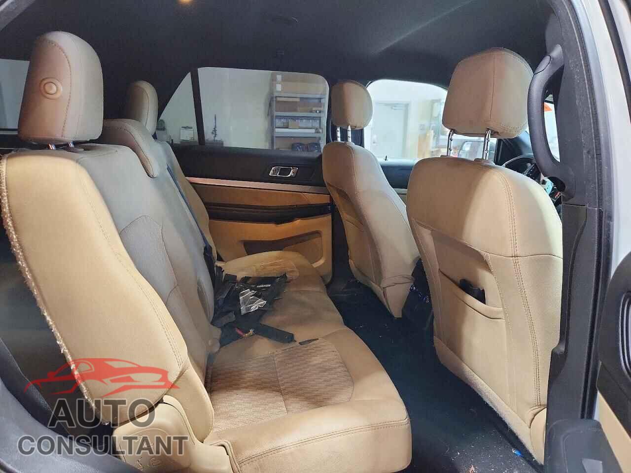 FORD EXPLORER 2017 - 1FM5K7B82HGB26743