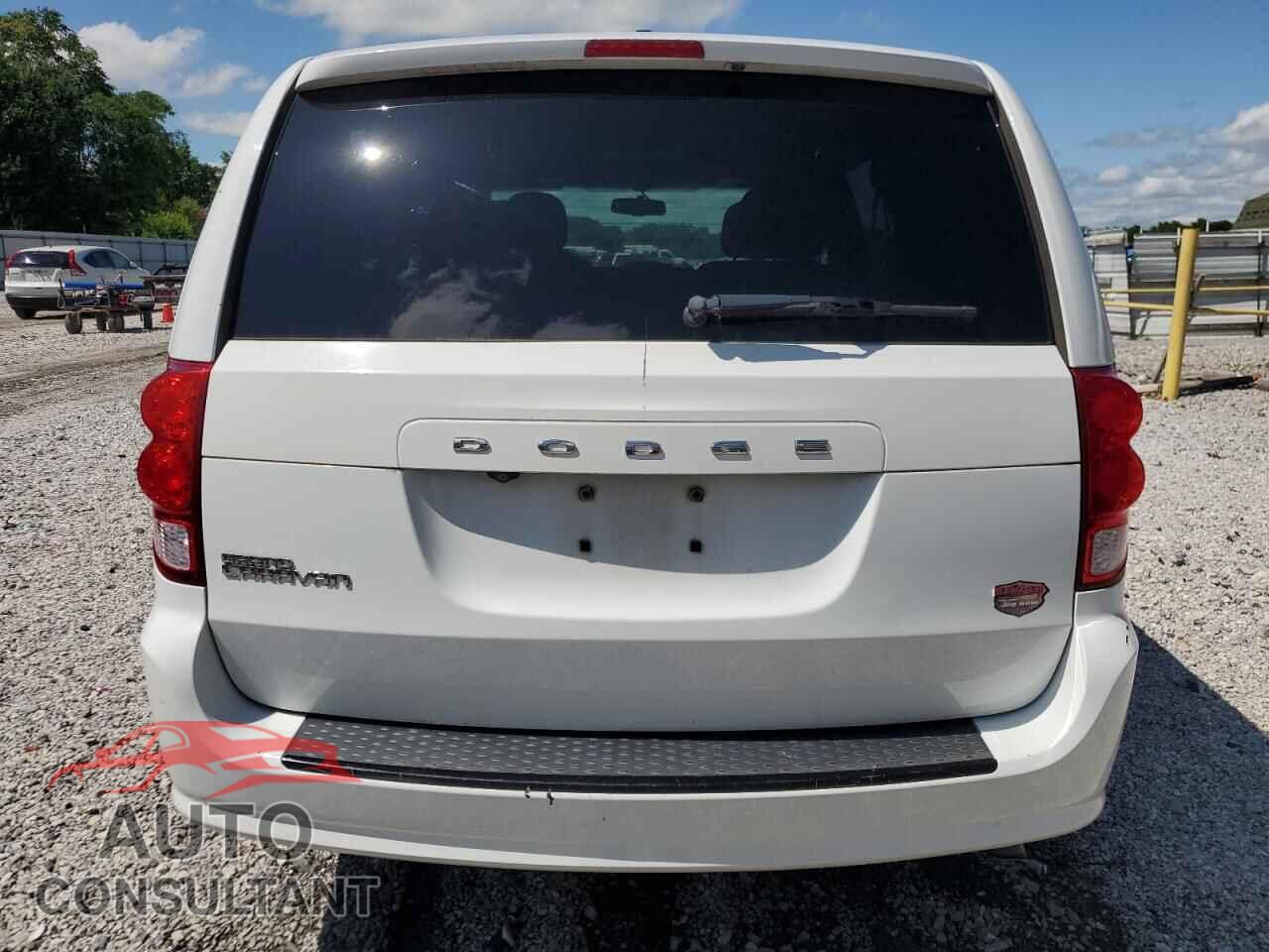 DODGE CARAVAN 2015 - 2C4RDGBG1FR517563