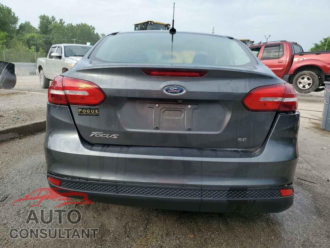 FORD FOCUS 2017 - 1FADP3F25HL228745