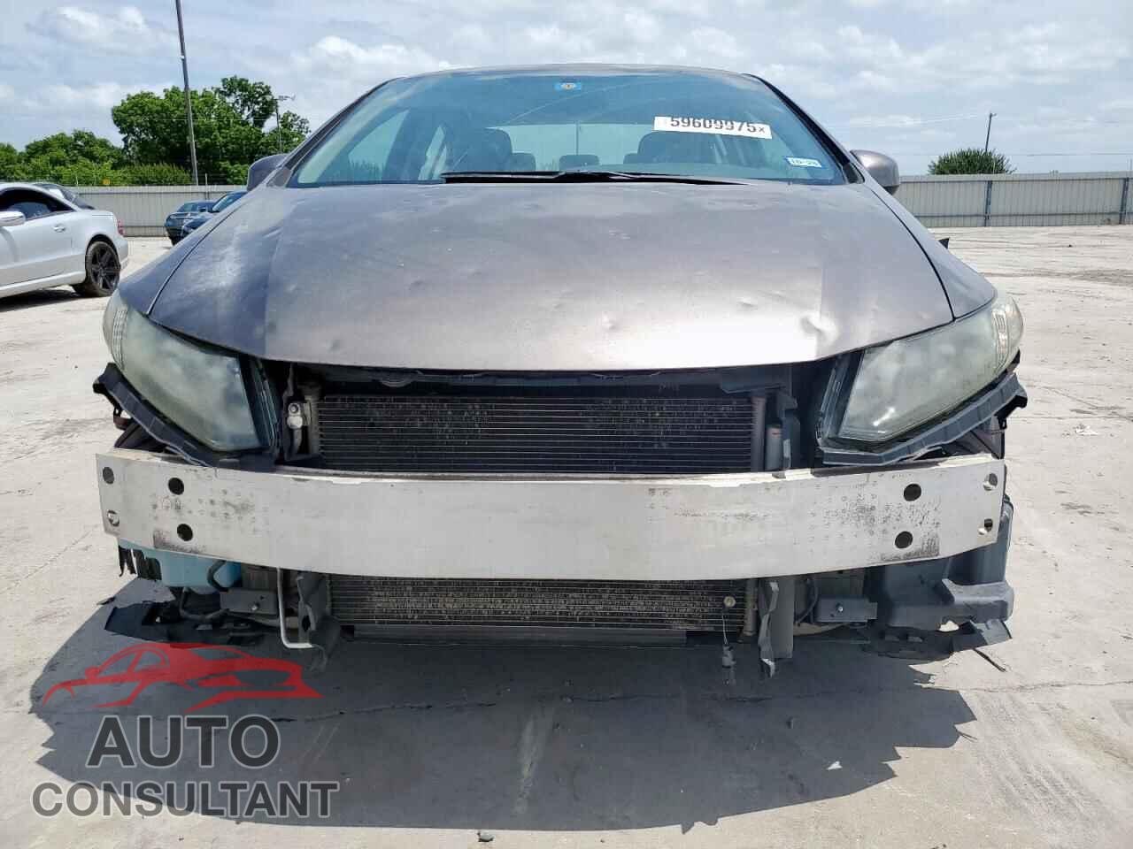 HONDA CIVIC 2013 - 2HGFB2F5XDH556130