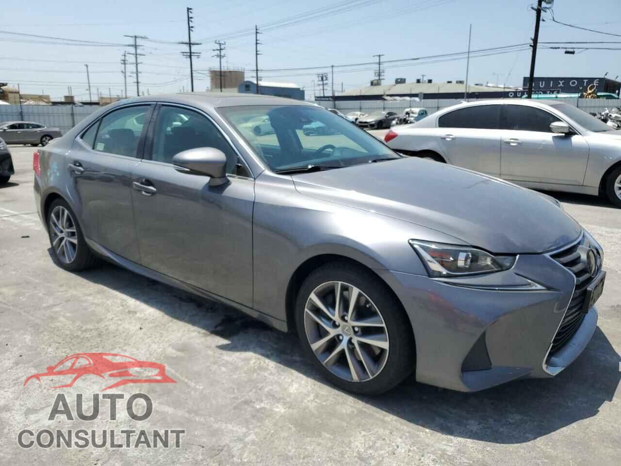 LEXUS IS 2018 - JTHBA1D22J5075695