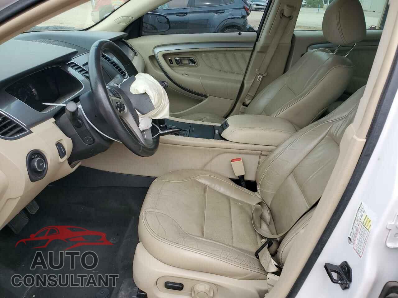 FORD TAURUS 2016 - 1FAHP2E81GG142664