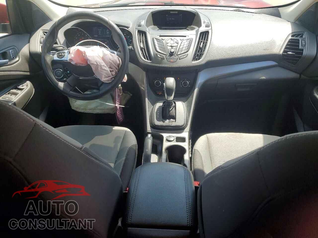 FORD ESCAPE 2015 - 1FMCU0G71FUC77015