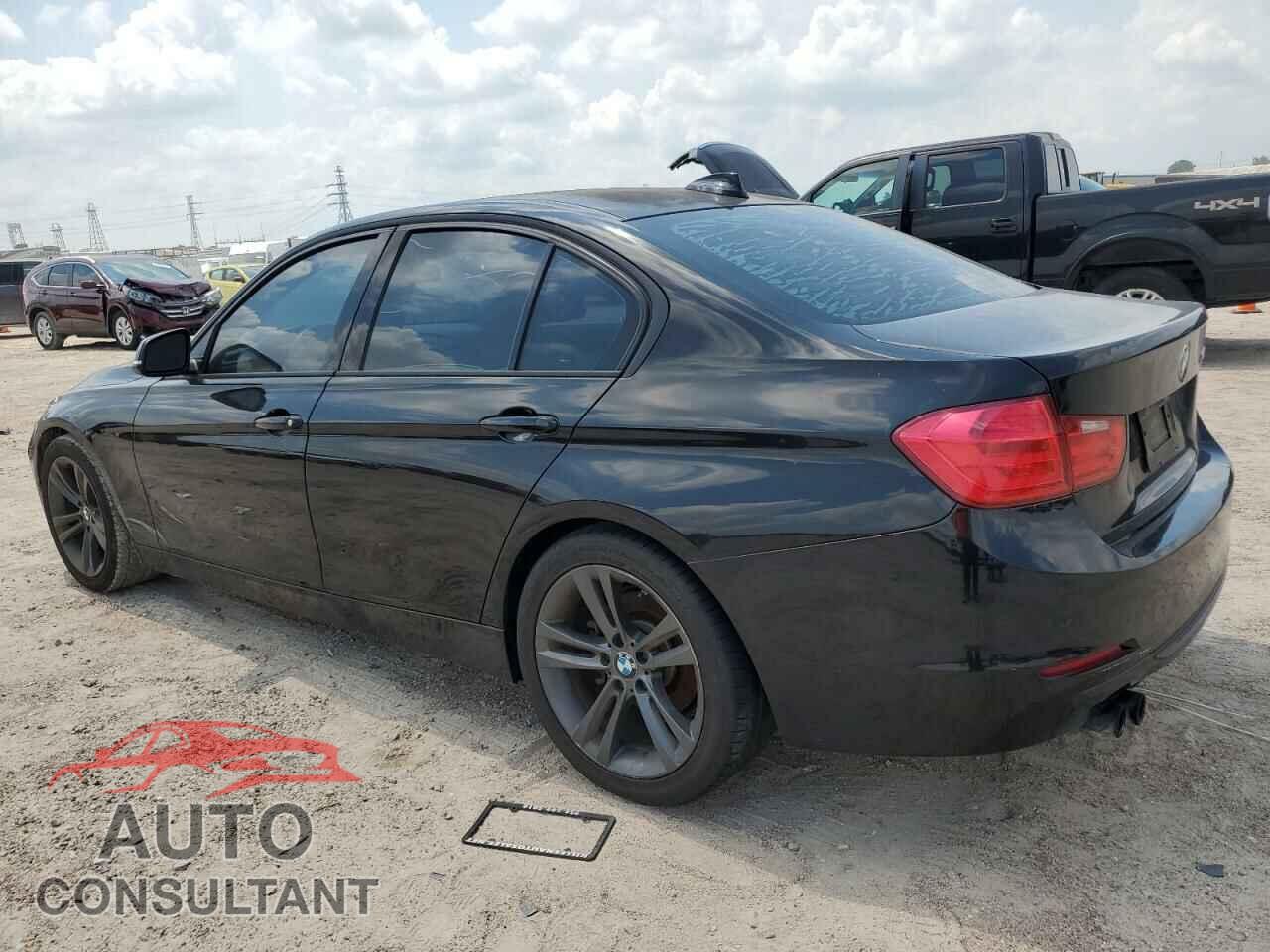 BMW 3 SERIES 2012 - WBA3A5C52CF258632