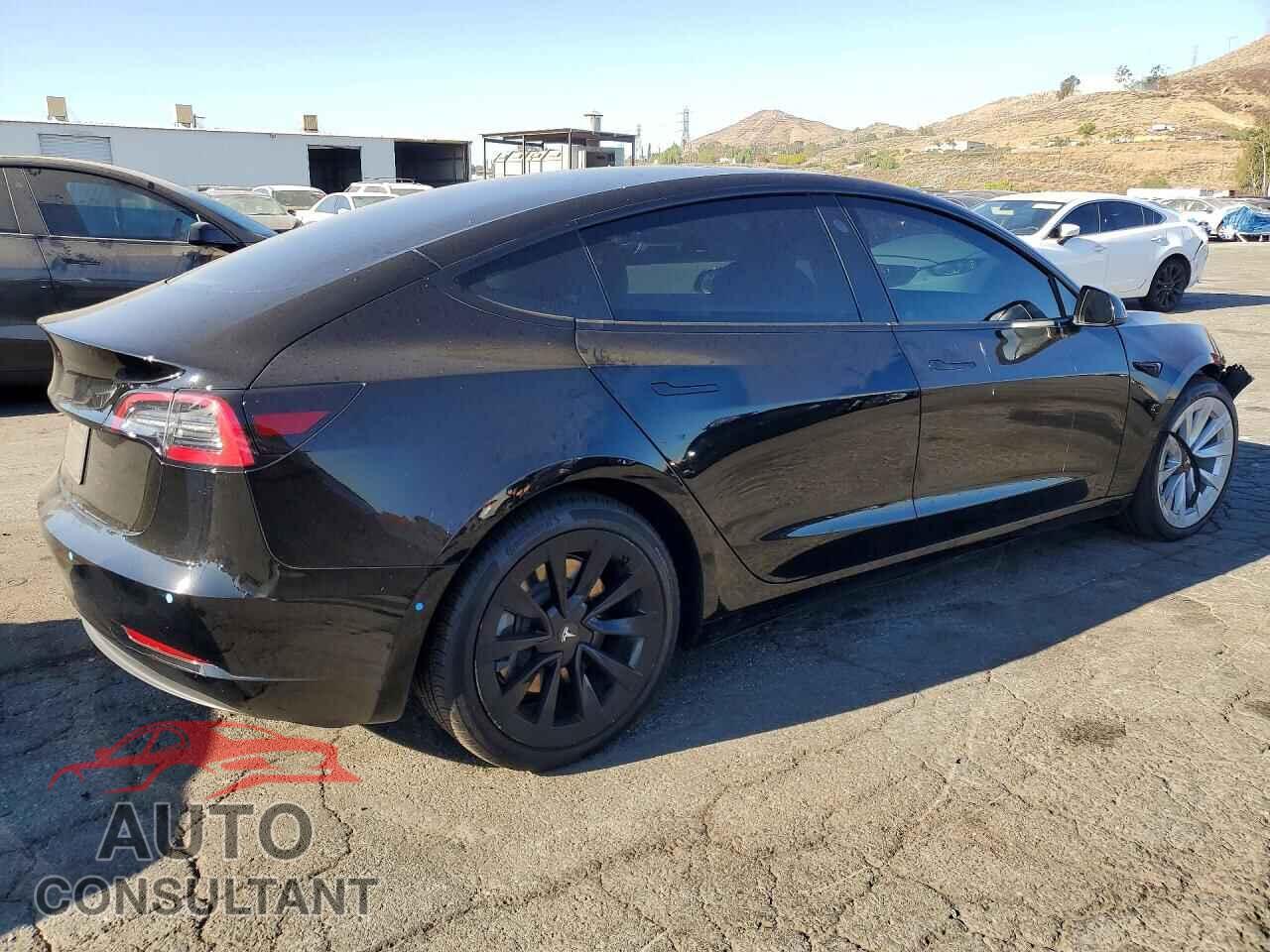 TESLA MODEL 3 2022 - 5YJ3E1EB8NF198768