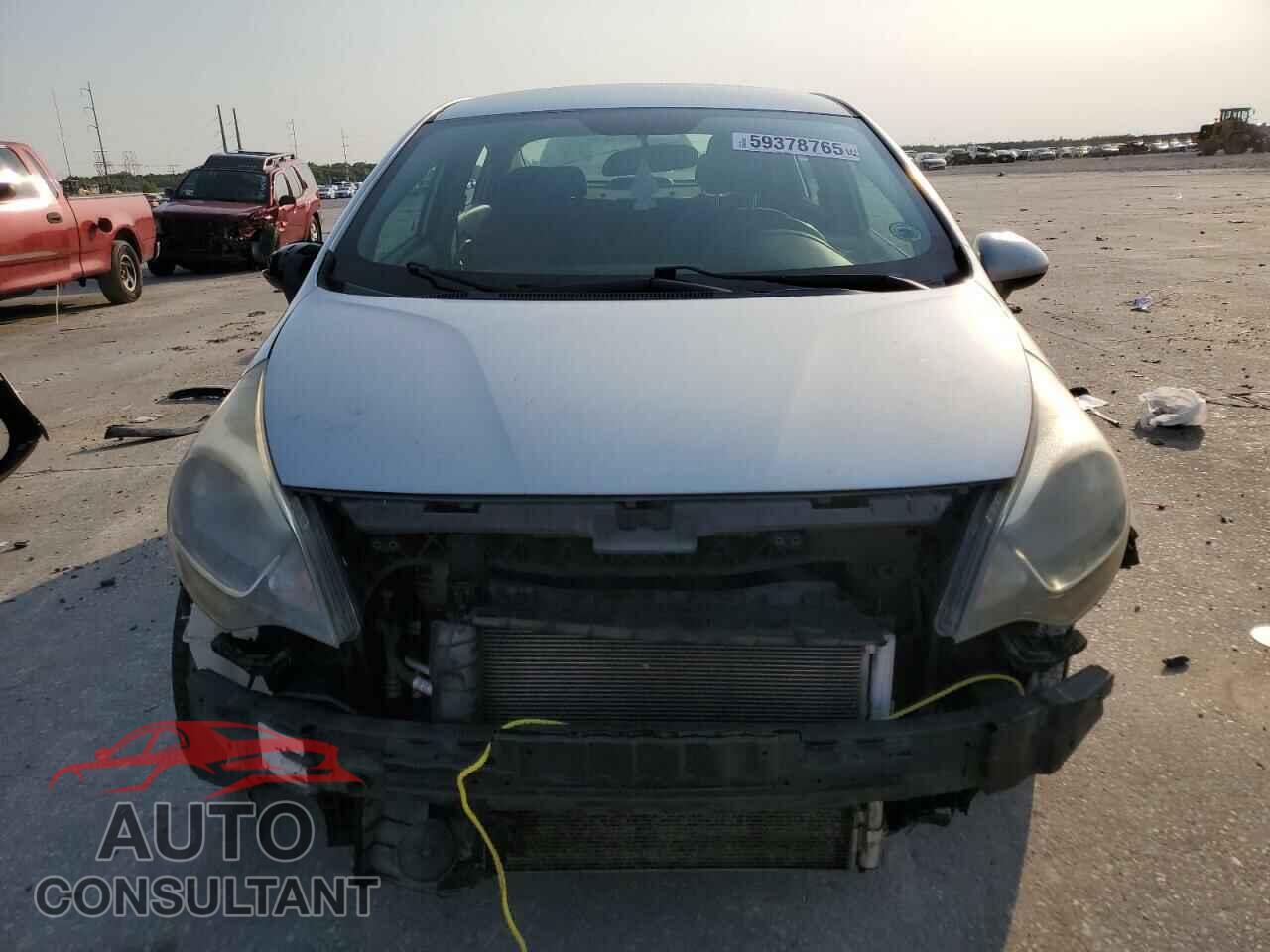 KIA RIO 2017 - KNADM4A3XH6020364