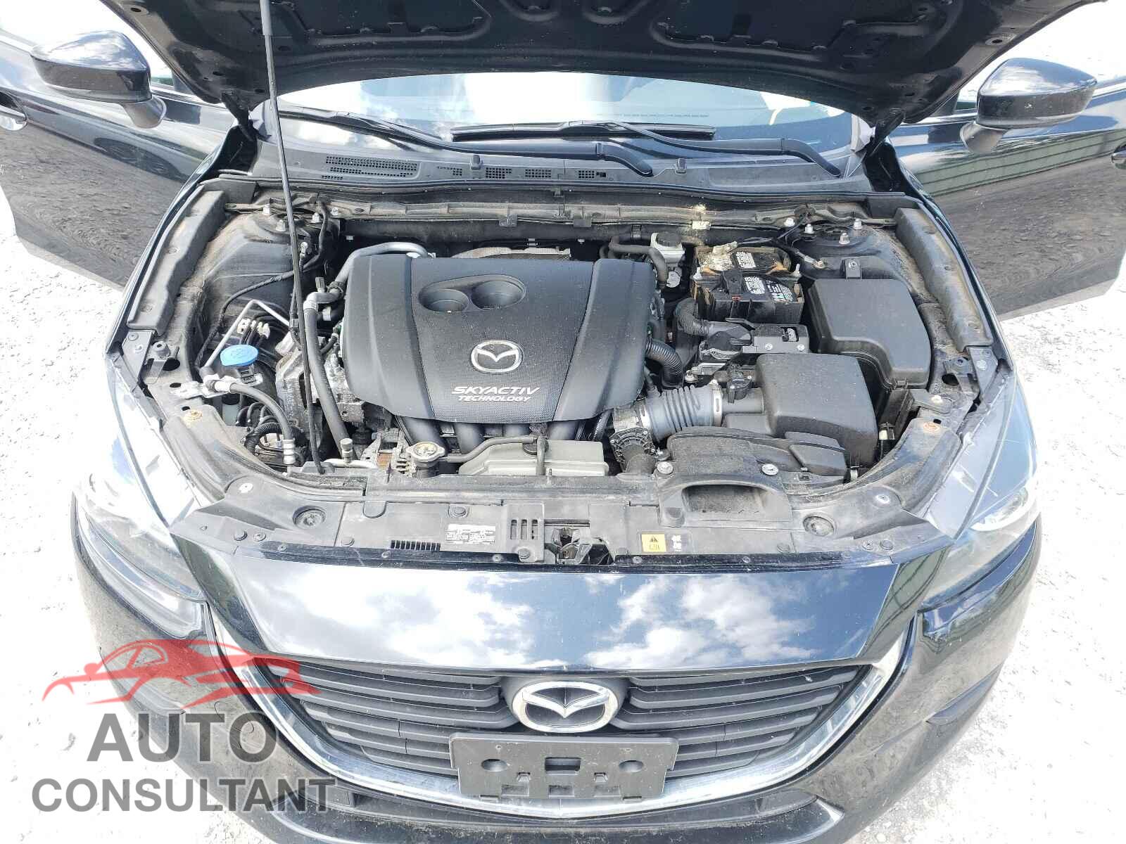 MAZDA 3 2017 - 3MZBN1U72HM153542