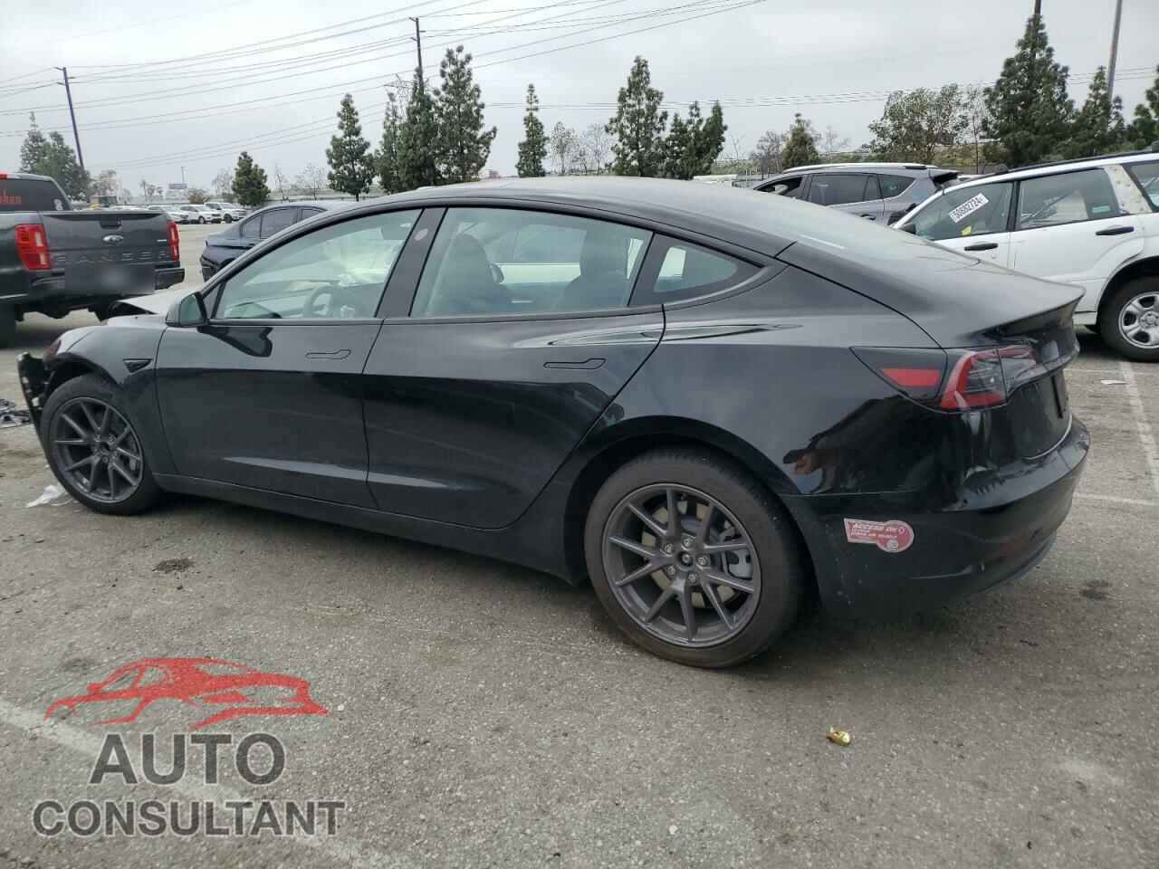 TESLA MODEL 3 2023 - 5YJ3E1EAXPF640962