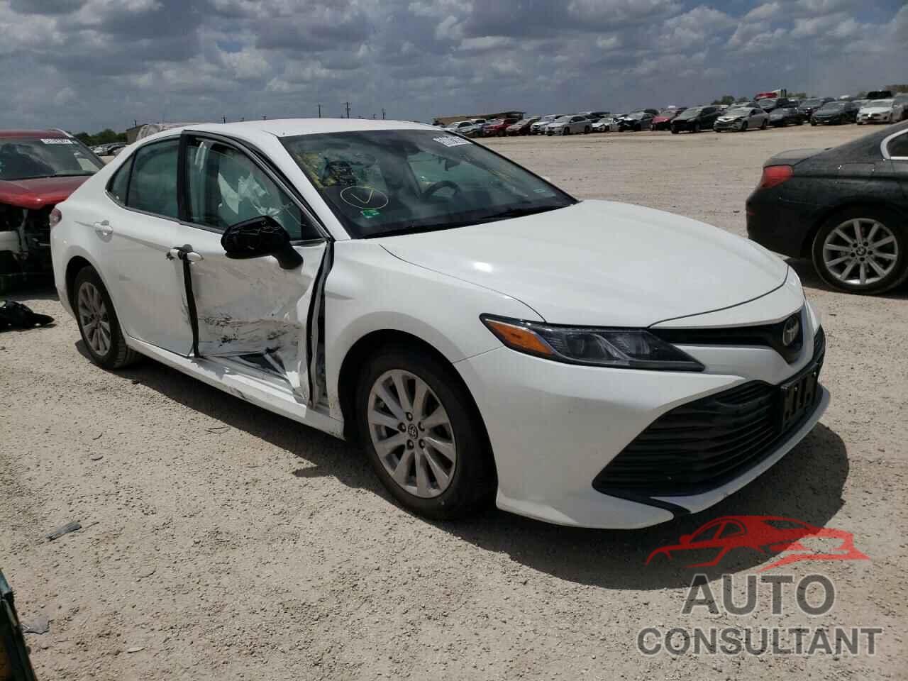 TOYOTA CAMRY 2019 - 4T1B11HKXKU266165