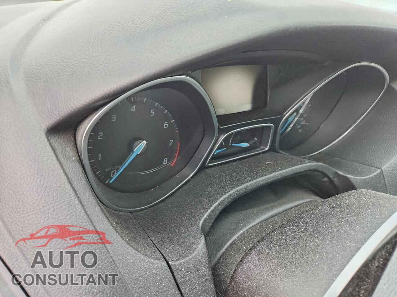 FORD FOCUS 2012 - 1FAHP3M29CL147017