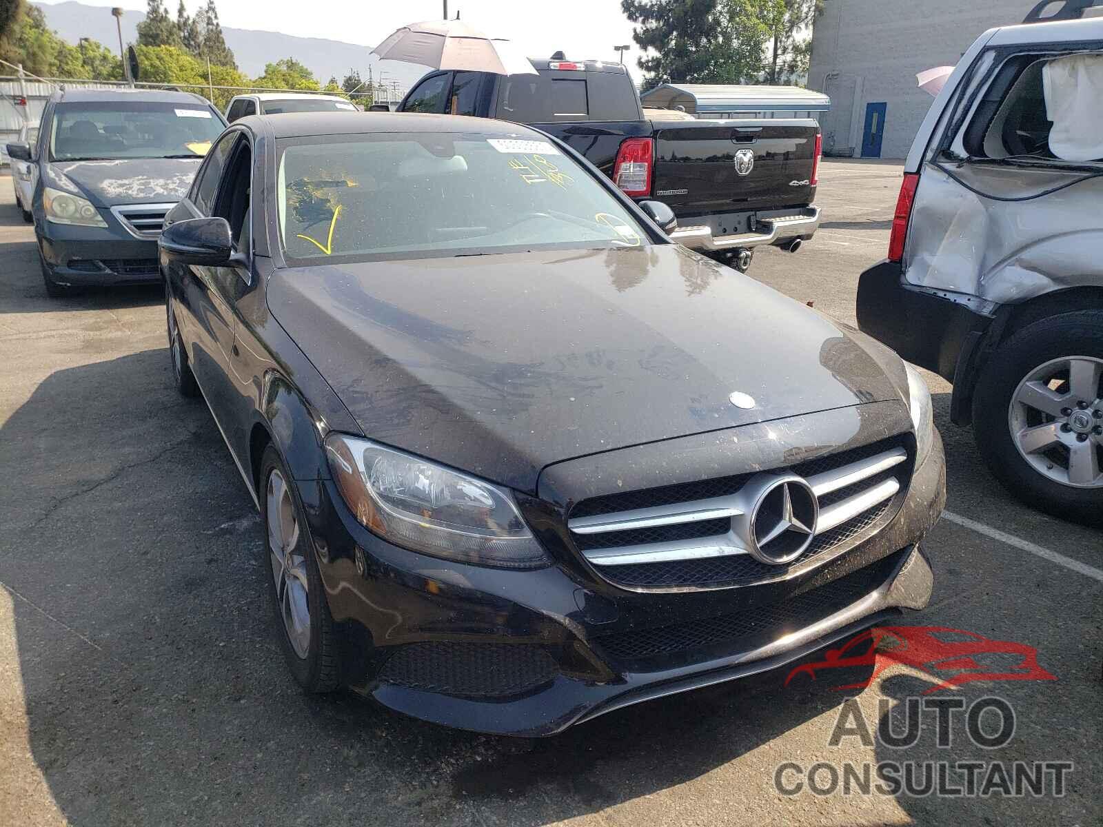 MERCEDES-BENZ C-CLASS 2017 - 55SWF4JBXHU230737