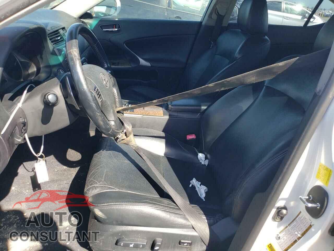 LEXUS IS 2010 - JTHBE5C26A5024732