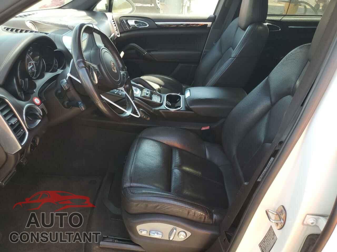 PORSCHE CAYENNE 2012 - WP1AB2A25CLA45608