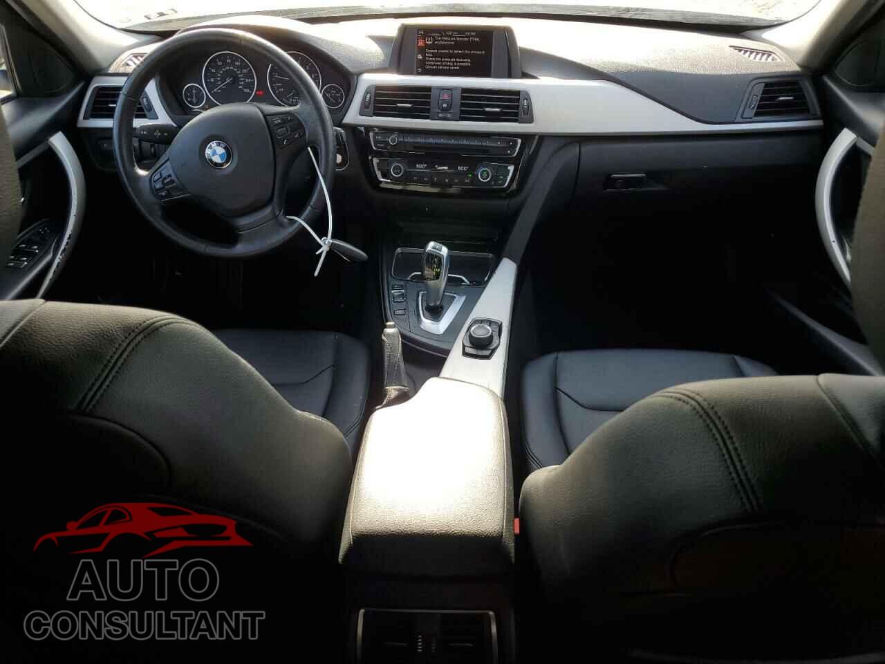 BMW 3 SERIES 2016 - WBA8A9C53GK618159