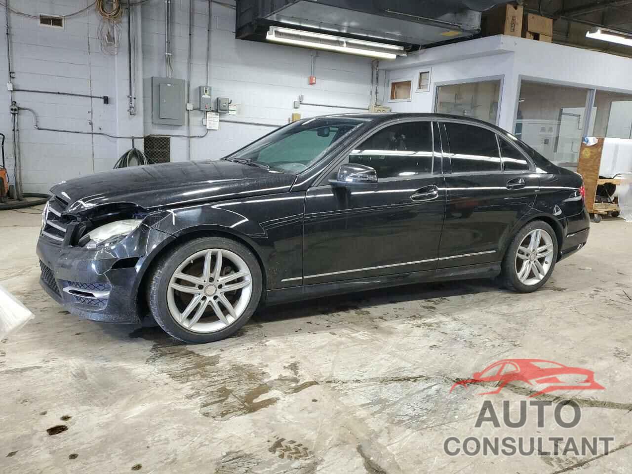 MERCEDES-BENZ C-CLASS 2014 - WDDGF4HB3EA935336