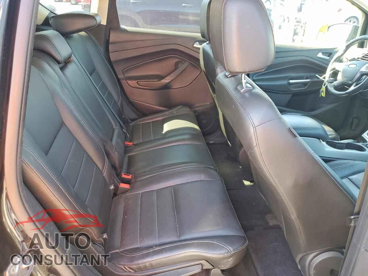 FORD CMAX 2015 - 1FADP5BU5FL123042