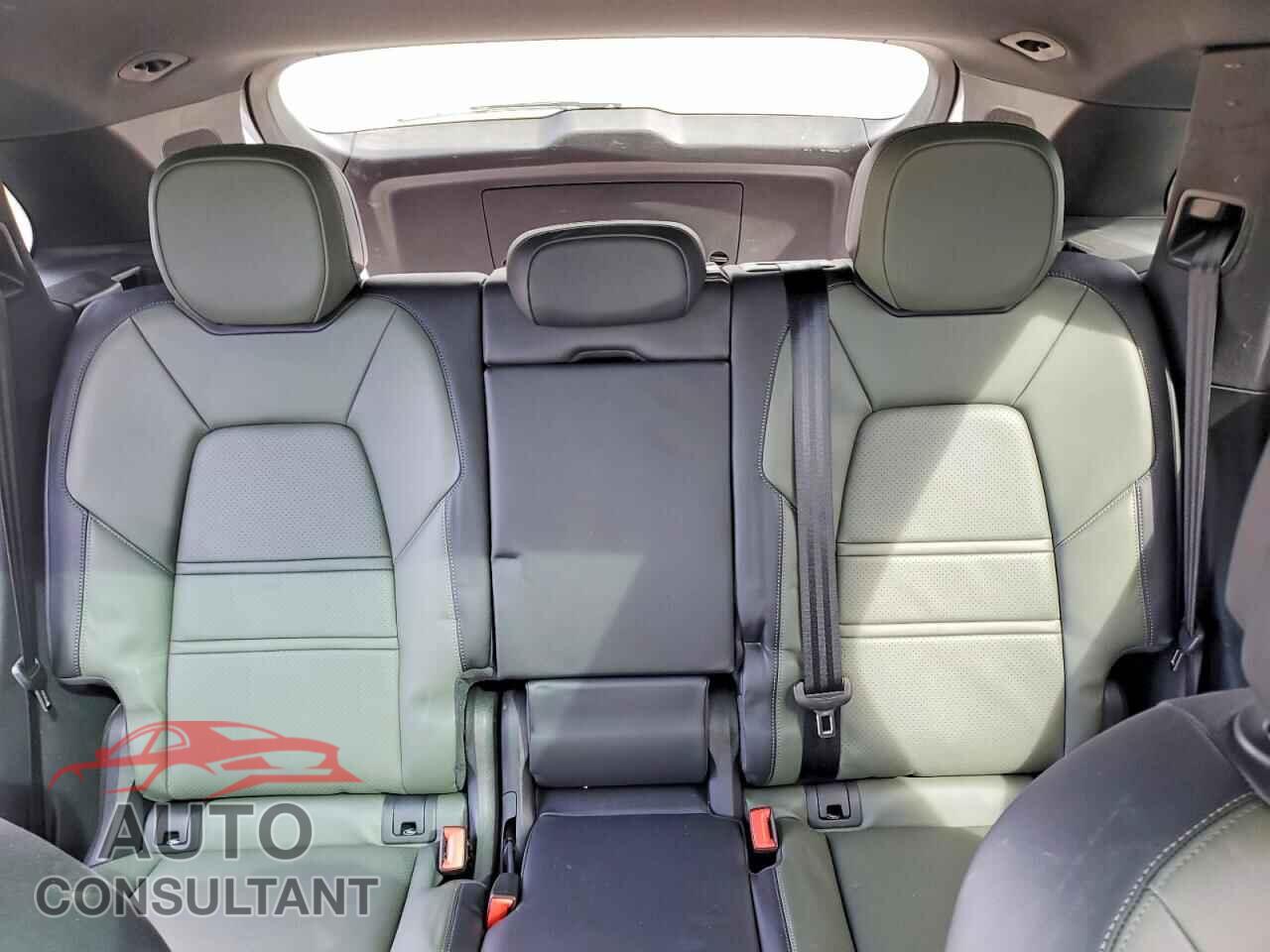 PORSCHE CAYENNE 2024 - WP1AA2AY9RDA06613
