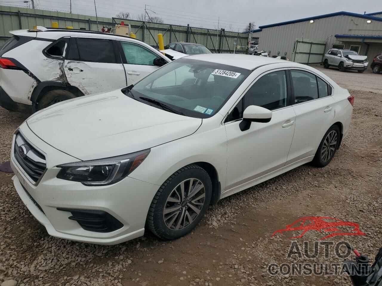 SUBARU LEGACY 2019 - 4S3BNAF69K3019045